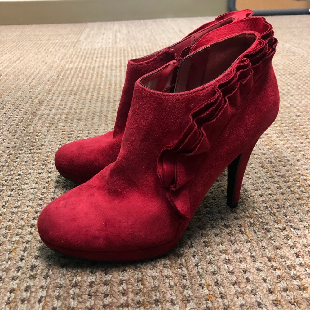 Red booties - Picture 5 of 5